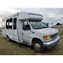 2002 FORD E-SERIES