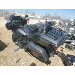 2021 HARLEY-DAVIDSON FL