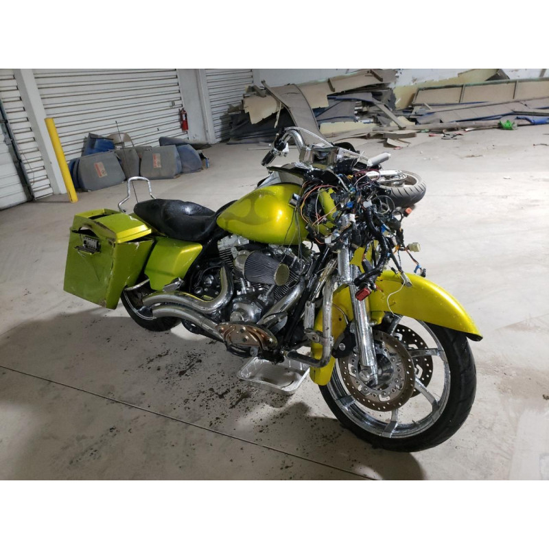 2009 HARLEY-DAVIDSON FL