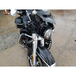 2017 HARLEY-DAVIDSON FL