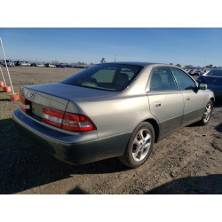 2000 LEXUS ES300