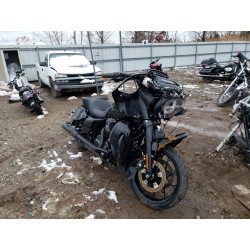 2020 HARLEY-DAVIDSON FL