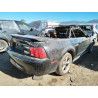 2001 FORD MUSTANG