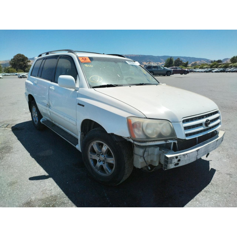 2002 TOYOTA HIGHLANDER