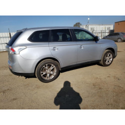 2014 MITSUBISHI OUTLANDER