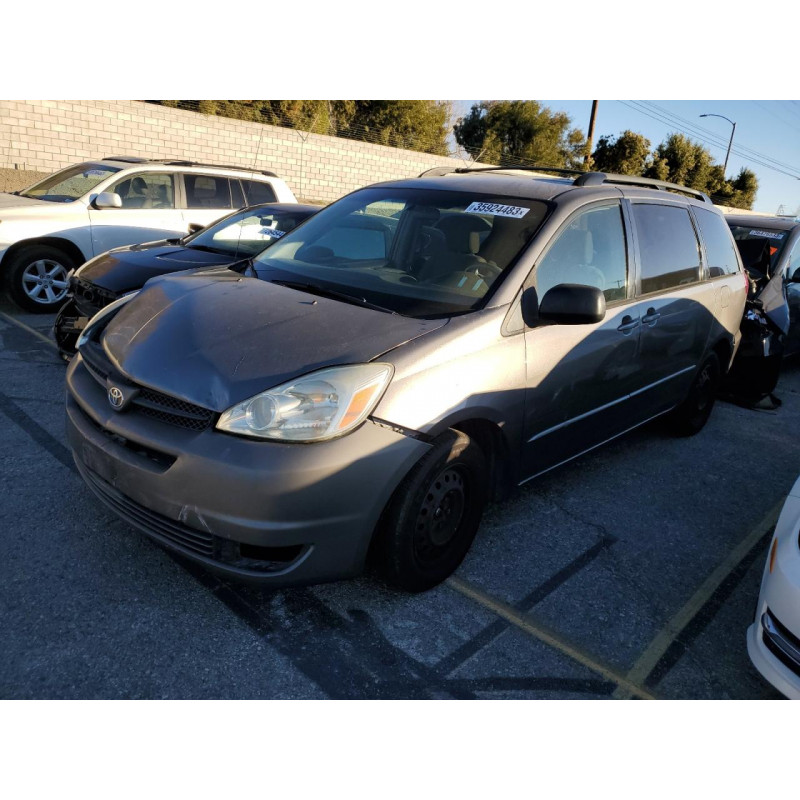 2005 TOYOTA SIENNA
