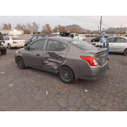 2017 NISSAN VERSA