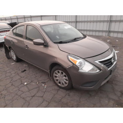 2017 NISSAN VERSA