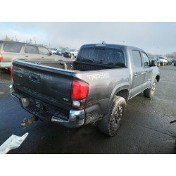 2018 TOYOTA TACOMA