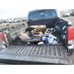 2018 TOYOTA TACOMA