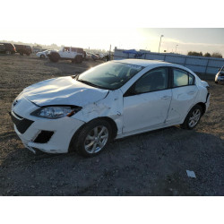 2010 MAZDA 3
