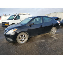 2017 NISSAN VERSA