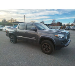 2018 TOYOTA TACOMA