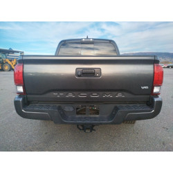 2018 TOYOTA TACOMA