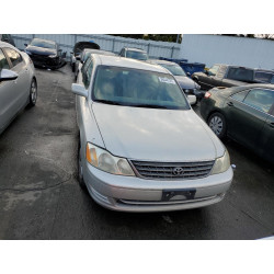 2003 TOYOTA AVALON