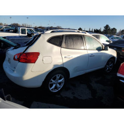 2010 NISSAN ROGUE
