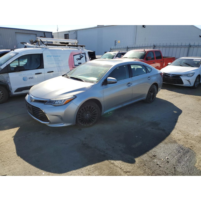 2016 TOYOTA AVALON