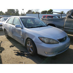 2005 TOYOTA CAMRY