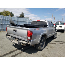 2018 TOYOTA TACOMA