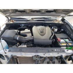 2018 TOYOTA TACOMA