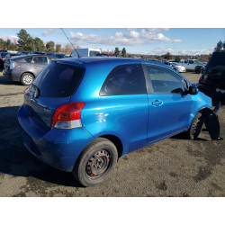 2010 TOYOTA YARIS