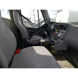 2020 FREIGHTLINER WATER TRUC