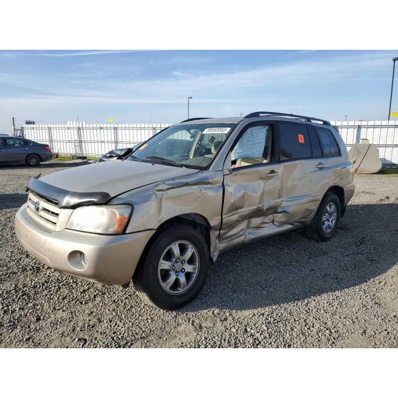 2005 TOYOTA HIGHLANDER
