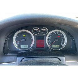 2002 VOLKSWAGEN PASSAT