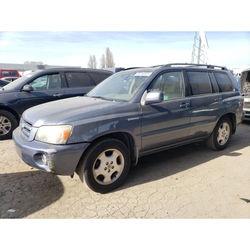 2005 TOYOTA HIGHLANDER