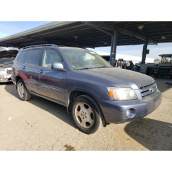 2005 TOYOTA HIGHLANDER