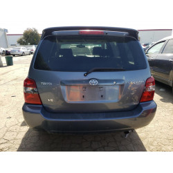 2005 TOYOTA HIGHLANDER