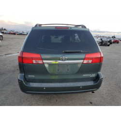 2005 TOYOTA SIENNA