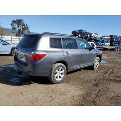 2010 TOYOTA HIGHLANDER