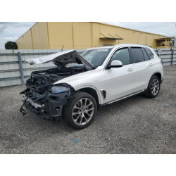 2024 BMW X5 5UX23EU04R9T59544 48216655