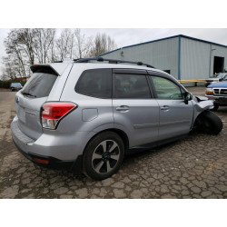 2017 SUBARU FORESTER