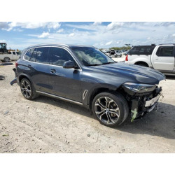 2021 BMW X5 5UXCR4C06M9F65541 46525585