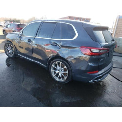 2020 BMW X5 5UXCR6C06L9B27824 47355045