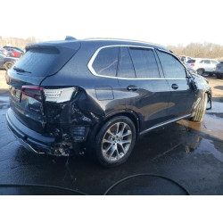 2020 BMW X5 5UXCR6C06L9B27824 47355045