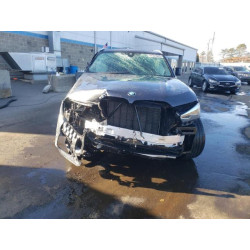 2020 BMW X5 5UXCR6C06L9B27824 47355045