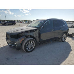 2022 BMW X5 5UXCR6C01N9L38252 44000945