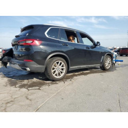 2022 BMW X5 5UXCR6C01N9L67332 53049685