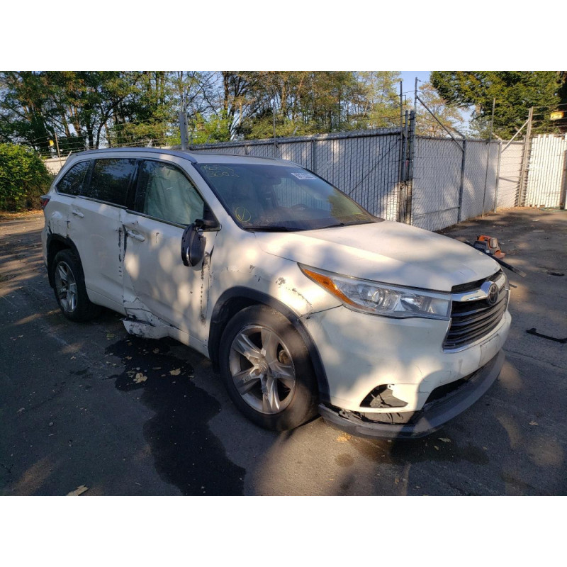 2015 TOYOTA HIGHLANDER