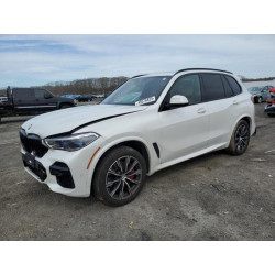 2022 BMW X5 5UXCR6C06N9M32014 49576825