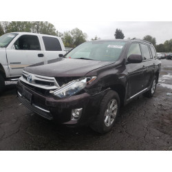 2013 TOYOTA HIGHLANDER