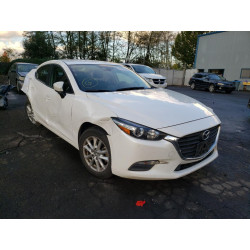 2018 MAZDA 3
