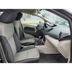2012 FORD FIESTA