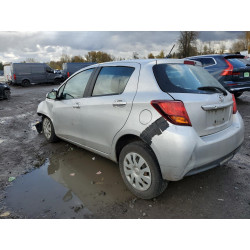 2015 TOYOTA YARIS