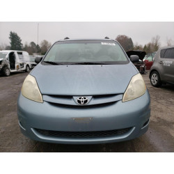 2006 TOYOTA SIENNA