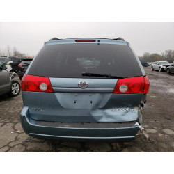 2006 TOYOTA SIENNA