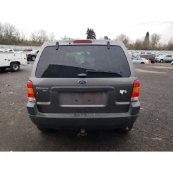 2004 FORD ESCAPE